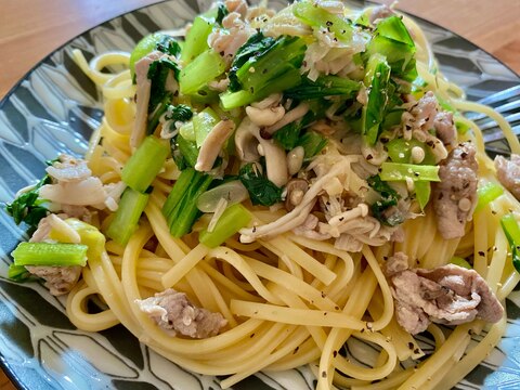 小松菜と豚肉とキノコと